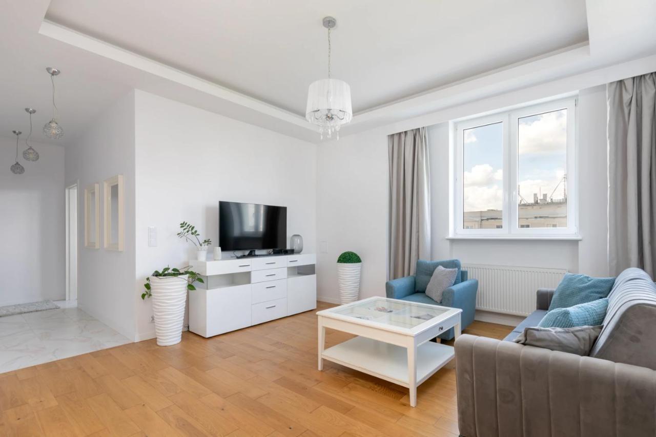 Przestronny Apartament Z Widokiem Na Miasto W Warszawie Varšava Exteriér fotografie