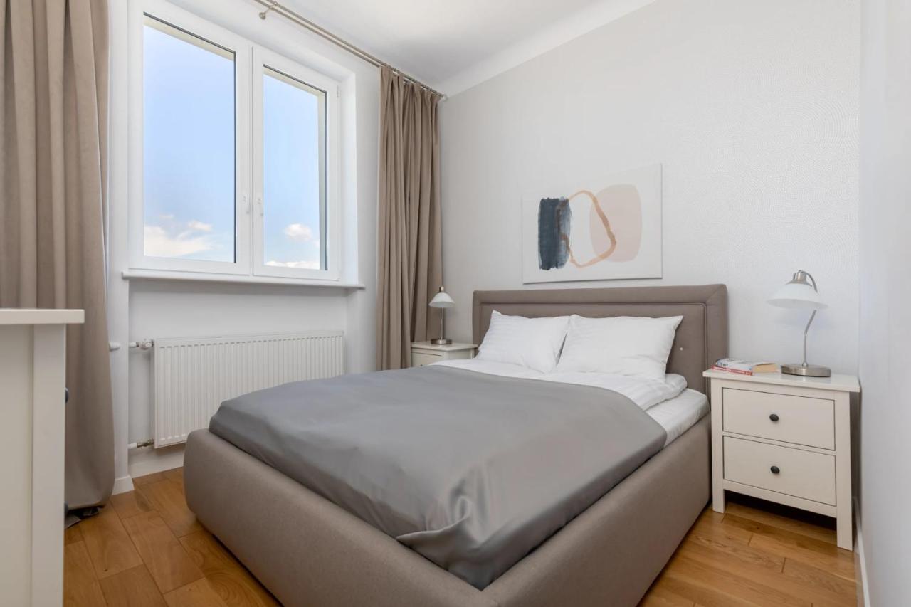 Przestronny Apartament Z Widokiem Na Miasto W Warszawie Varšava Exteriér fotografie